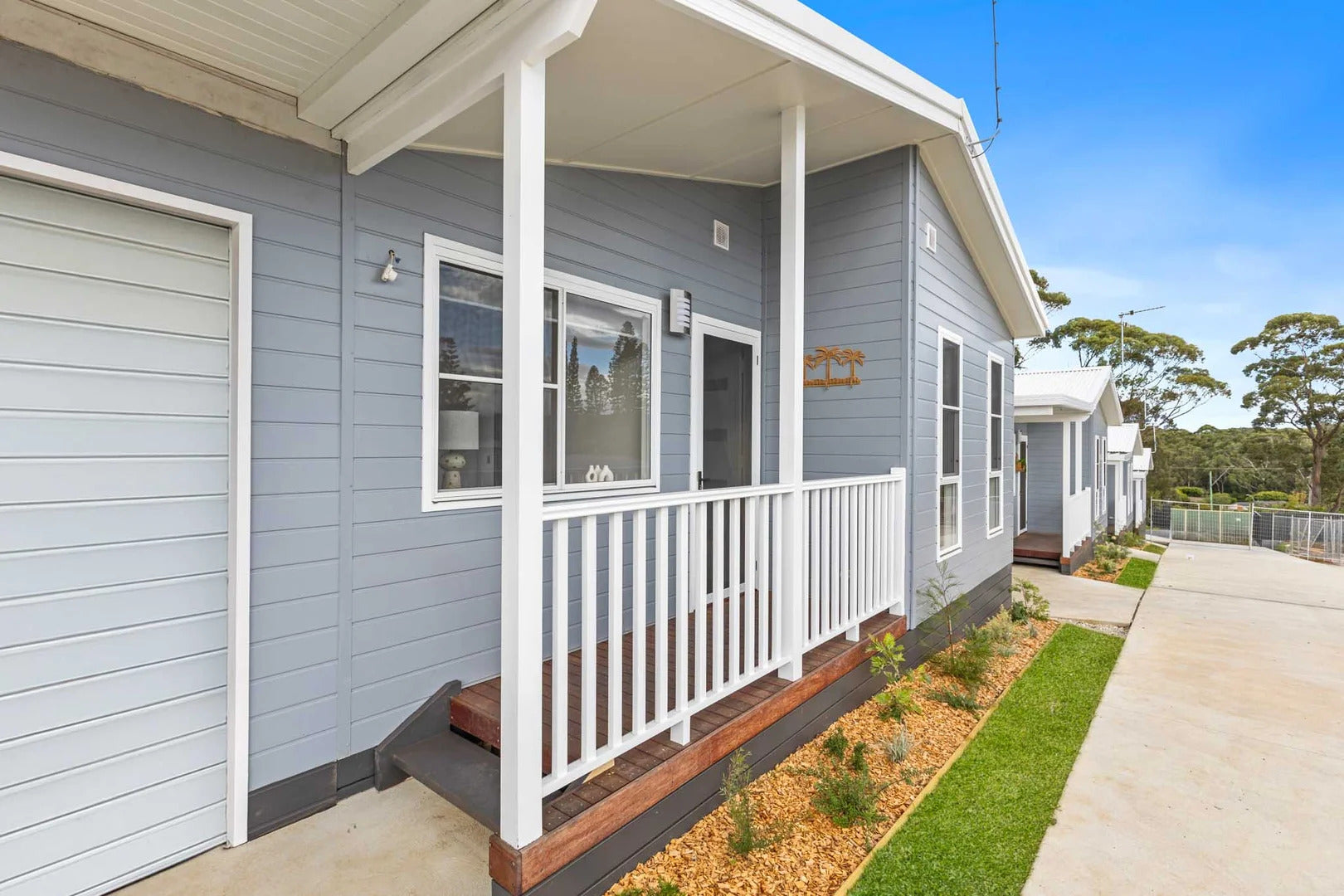 Row of modern residences at The Mook Mollymook.