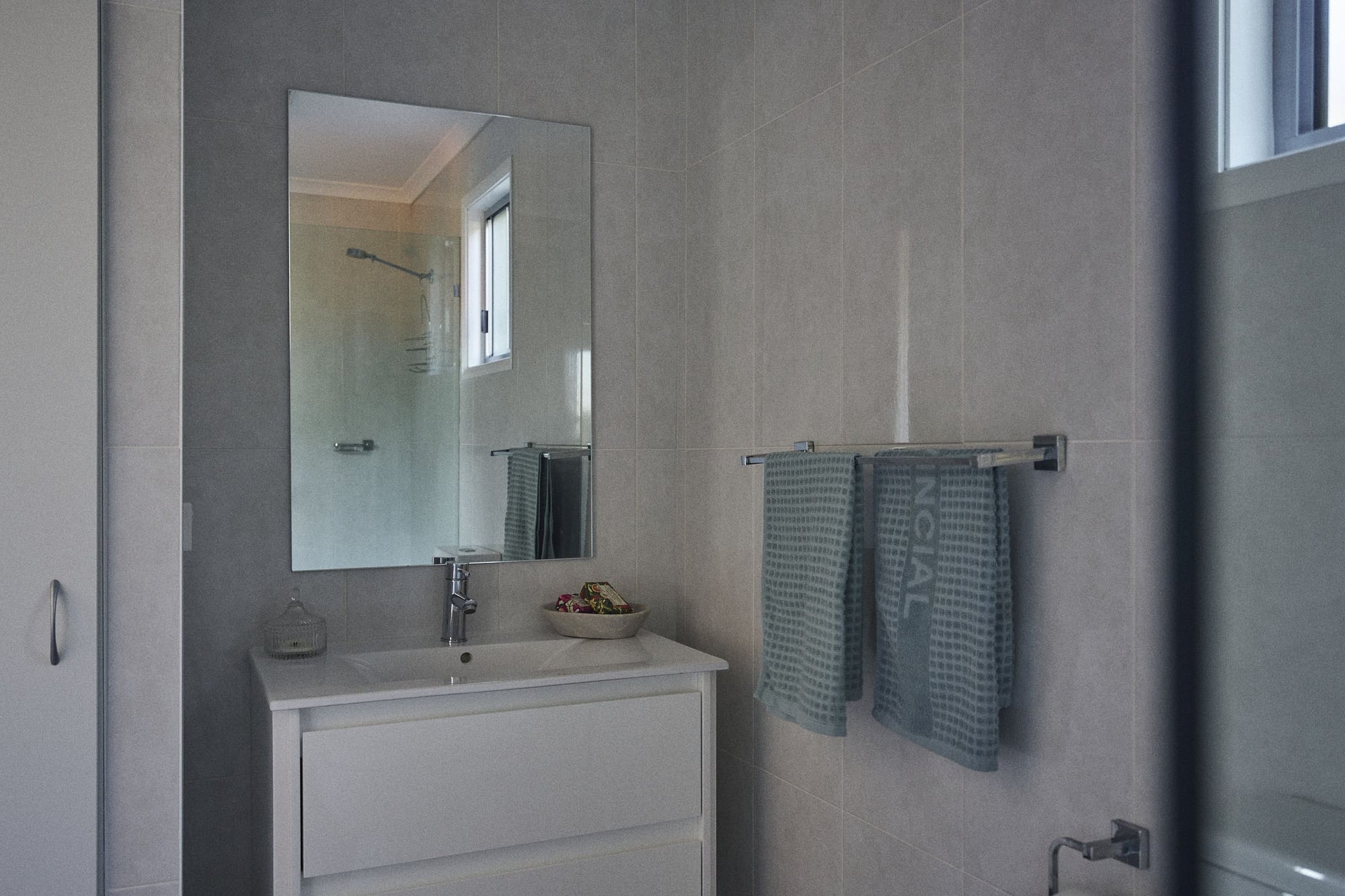 Bathroom in Brooman Cabin.
