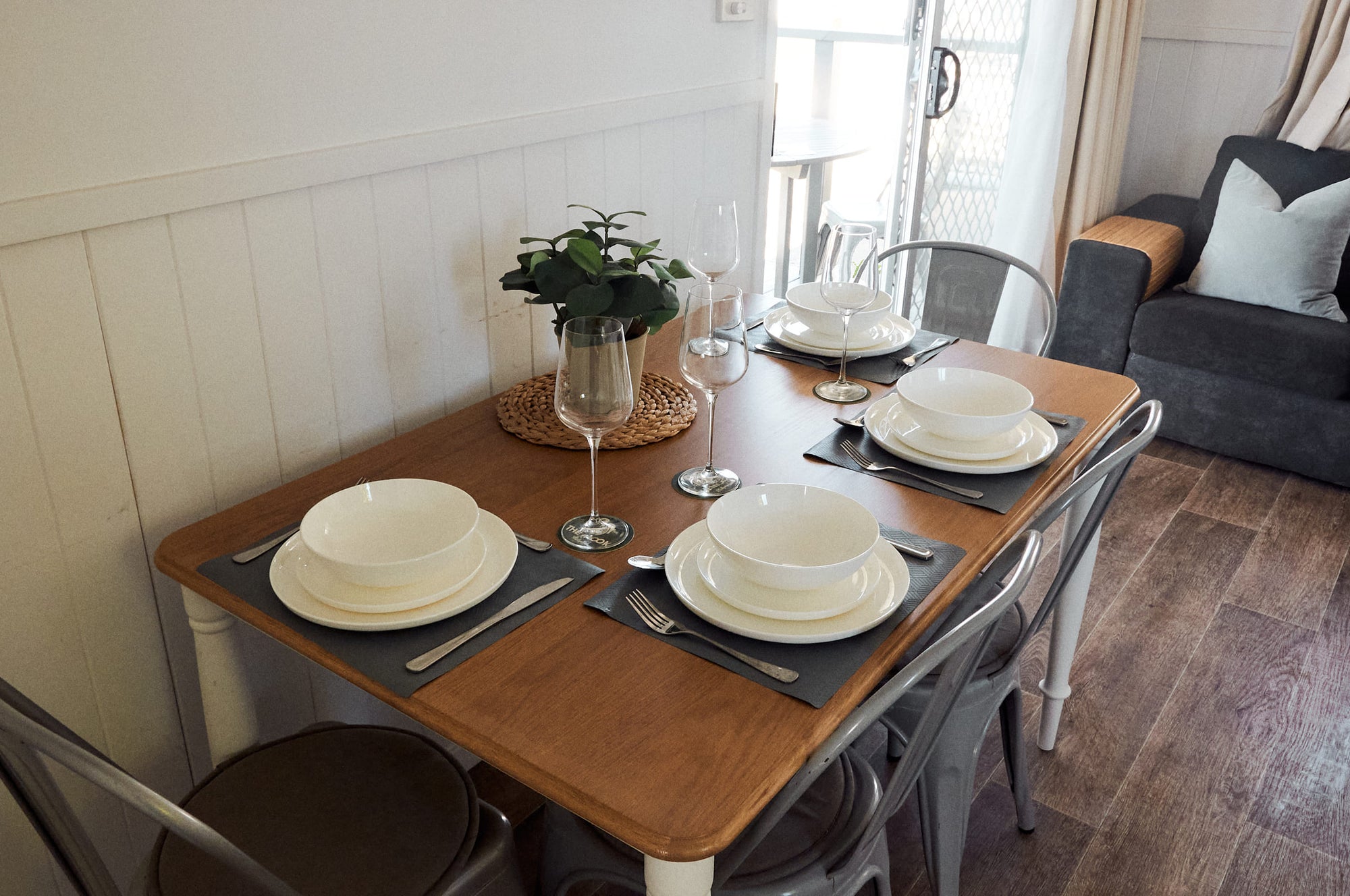 Dining area in Morton A Cabin.